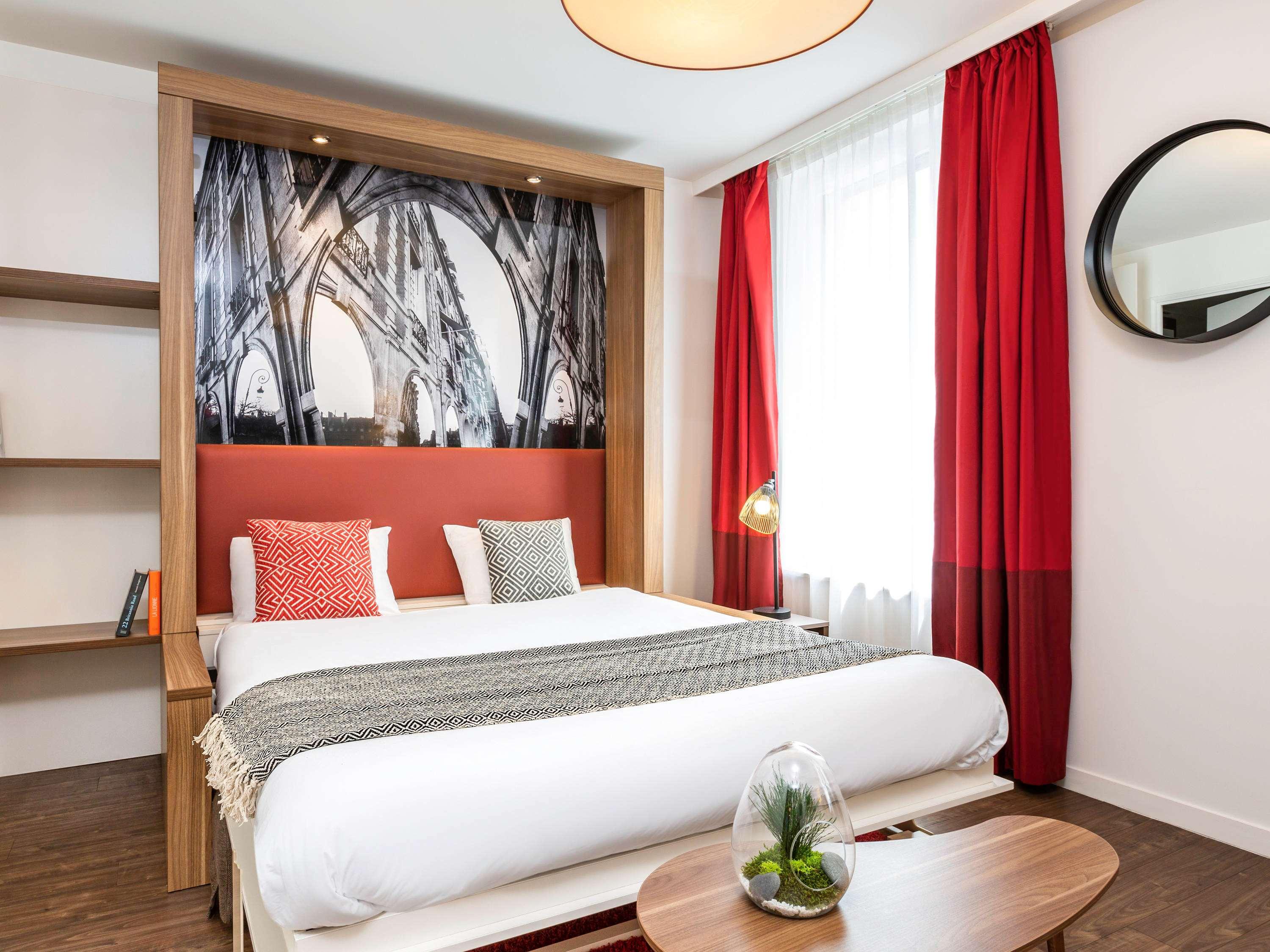 Adagio La Défense 4*