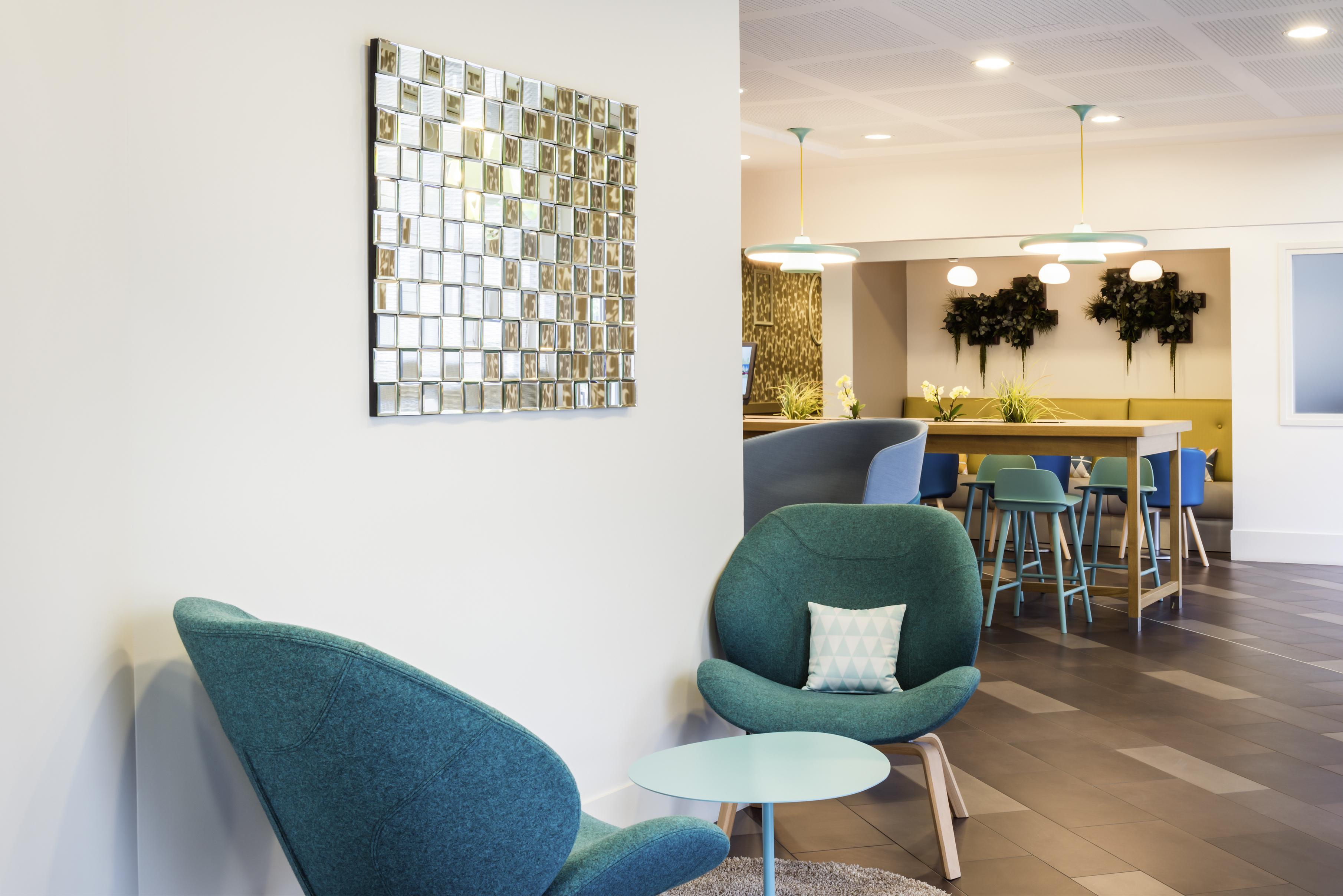 Adagio La Défense 4*