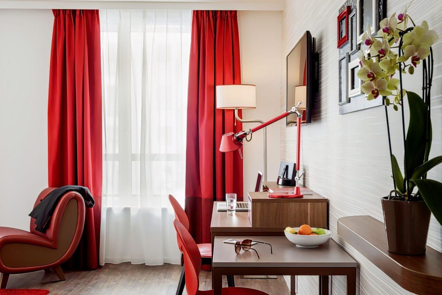 Adagio La Defense 4* Courbevoie